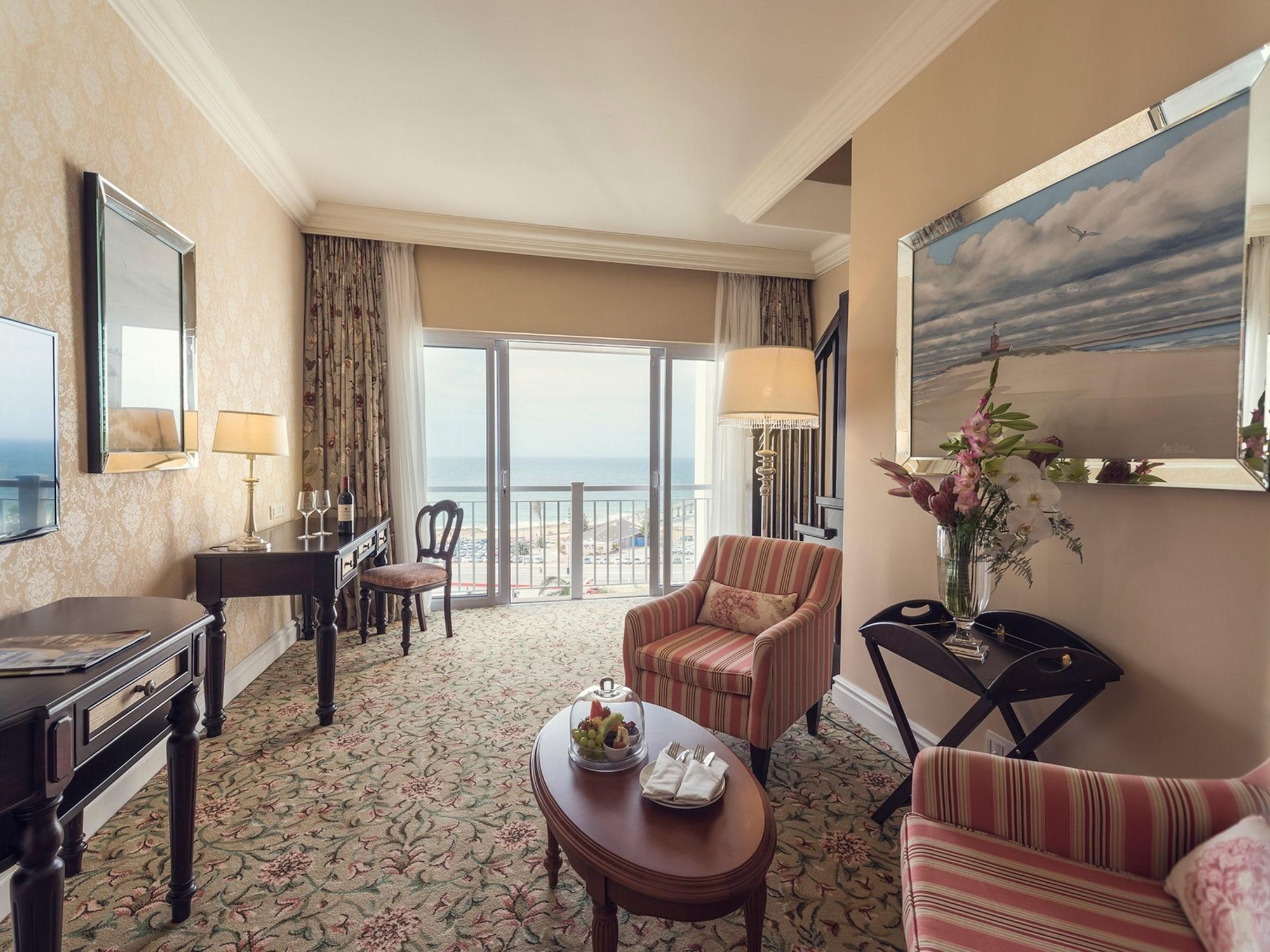 The Boardwalk Hotel, Convention Centre & Spa Port Elizabeth Esterno foto