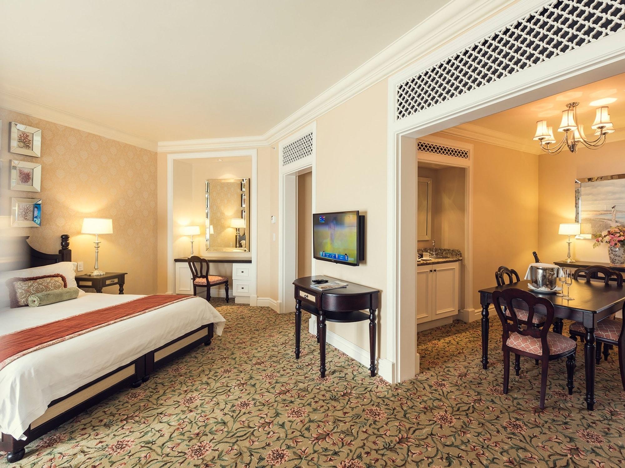 The Boardwalk Hotel, Convention Centre & Spa Port Elizabeth Esterno foto